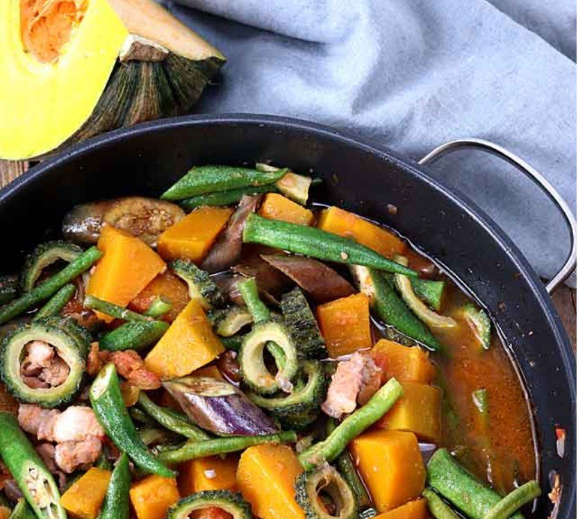 Aling Tinay’s Karinderia